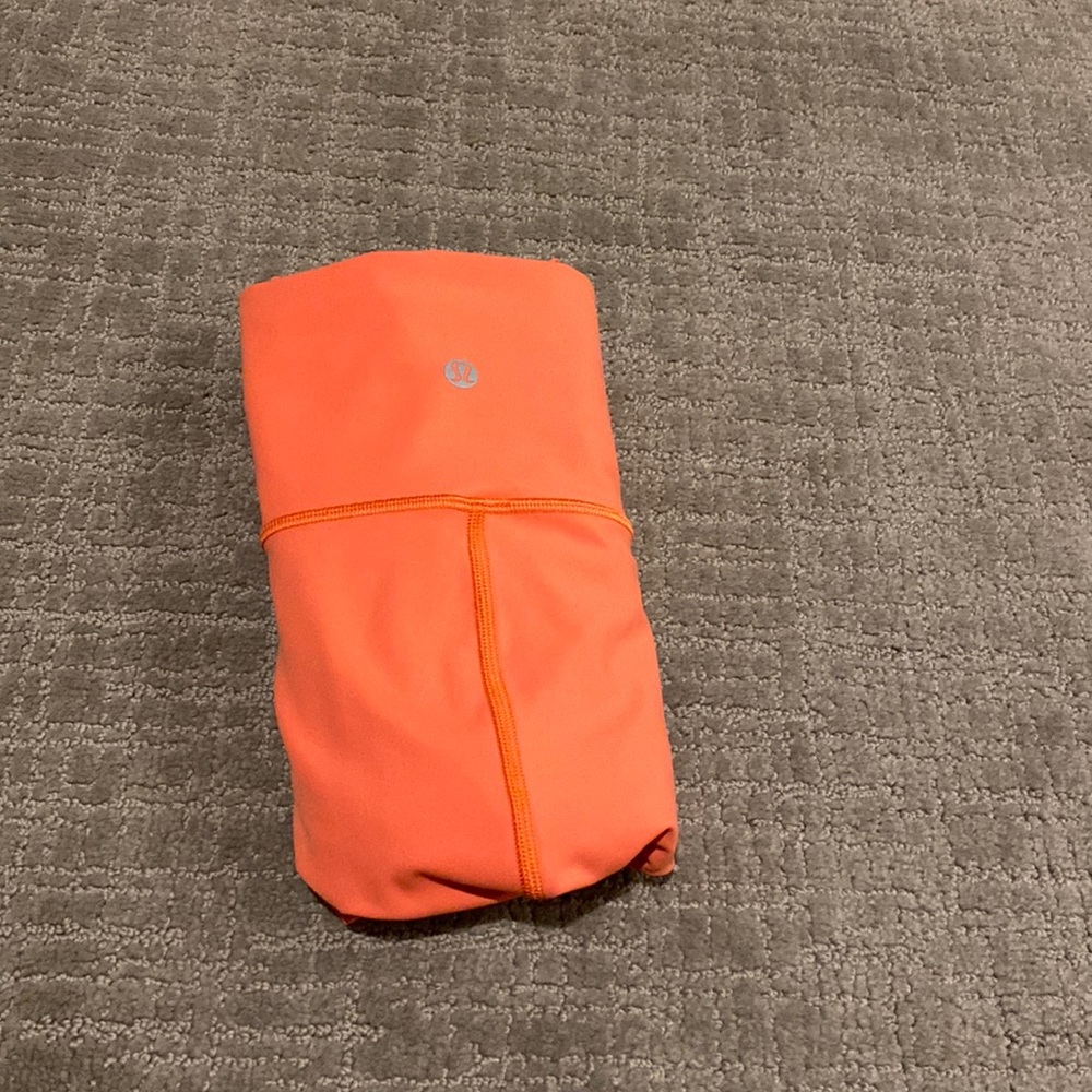 Lululemon size 4 Wunder Under leggings